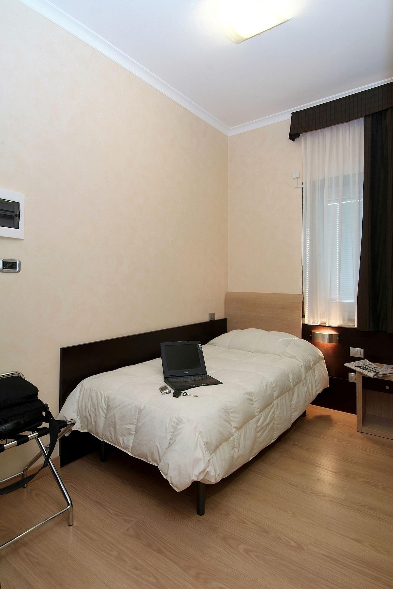 Eh Rome Airport Euro House Hotels Fiumicino Zewnętrze zdjęcie