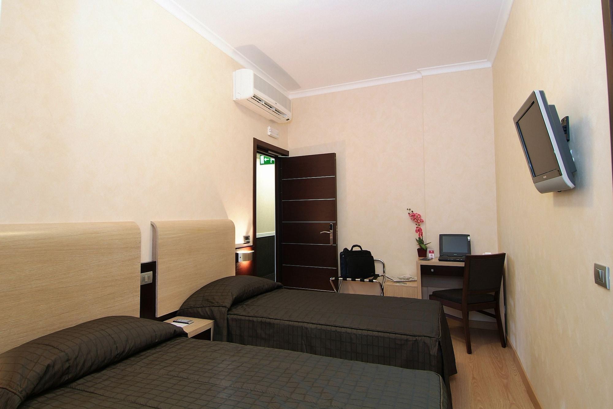 Eh Rome Airport Euro House Hotels Fiumicino Zewnętrze zdjęcie