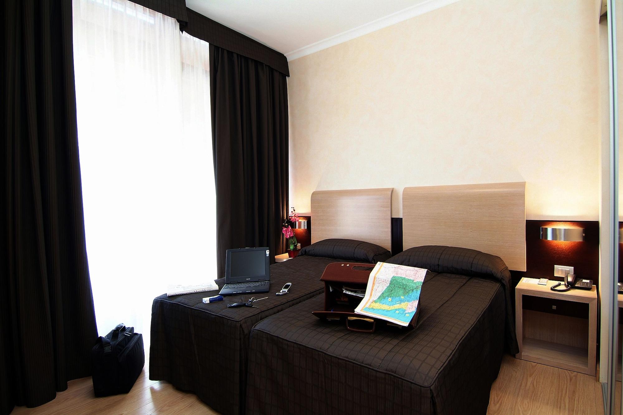 Eh Rome Airport Euro House Hotels Fiumicino Zewnętrze zdjęcie