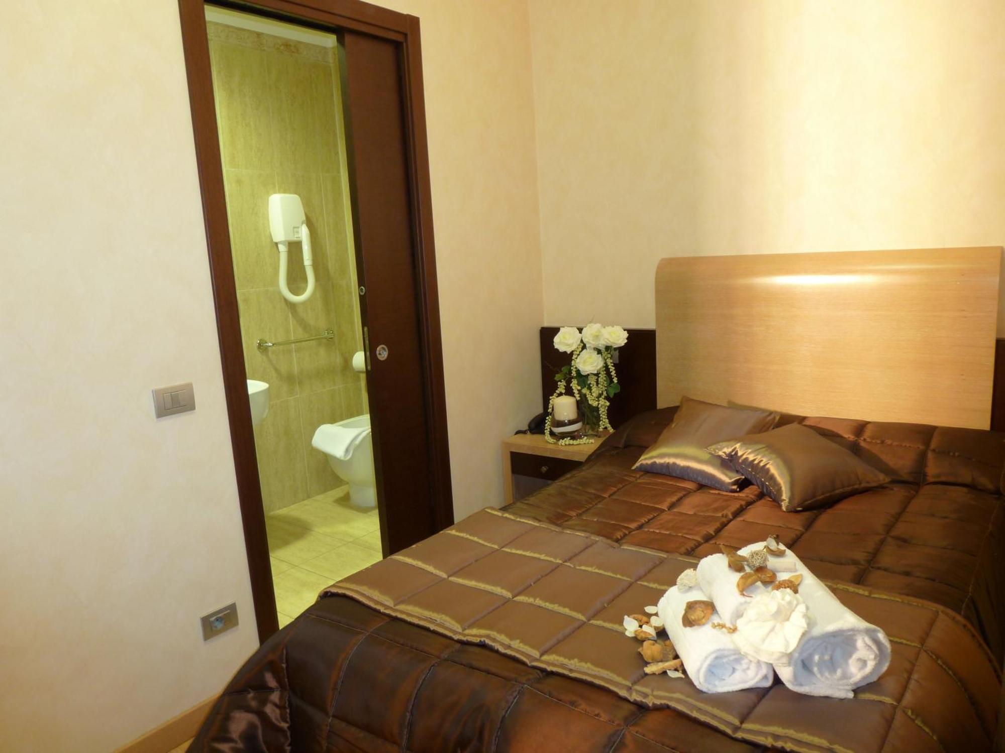Eh Rome Airport Euro House Hotels Fiumicino Zewnętrze zdjęcie